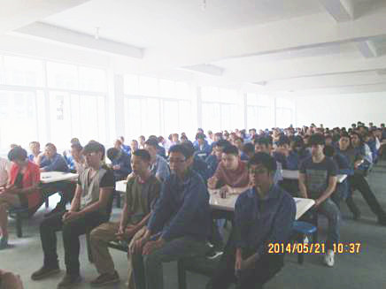 2014年5月21日，瑞安市紀(jì)龍汽車電器有限公司管理升級(jí)動(dòng)員大會(huì)召開