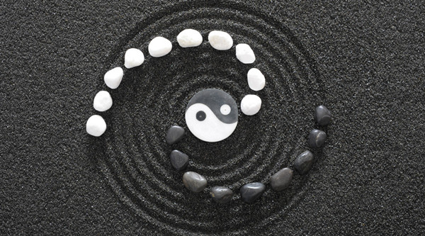 重慶傳統(tǒng)行業(yè)塌方，罪魁禍?zhǔn)拙故欠績r(jià)？