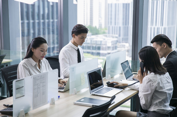 年度經(jīng)營計劃分析：查找潛在問題，提出解決方案