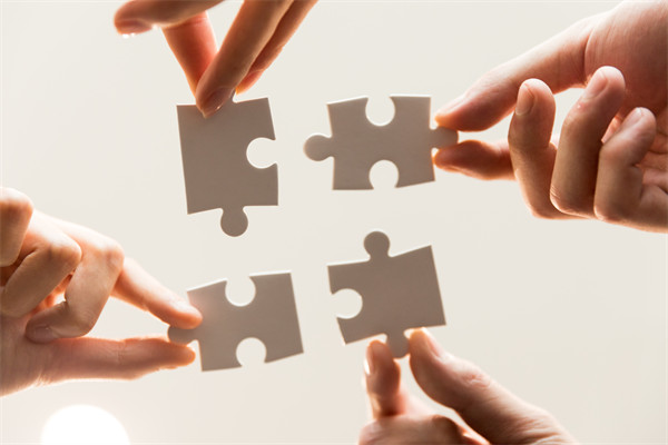 深度解讀集團(tuán)管控，打造高效管理體系，驅(qū)動(dòng)企業(yè)成長(zhǎng)