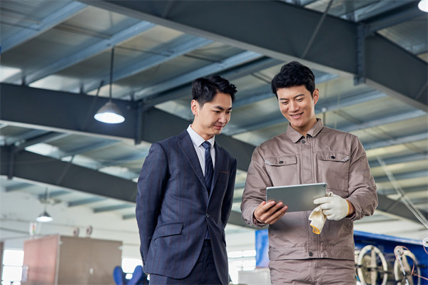 制造業(yè)管理新策略，引領(lǐng)企業(yè)高效運(yùn)營(yíng)，提升競(jìng)爭(zhēng)力