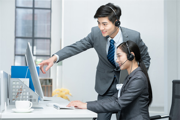 質(zhì)量導(dǎo)向的績效管理：關(guān)注質(zhì)量，提升產(chǎn)品和服務(wù)水平