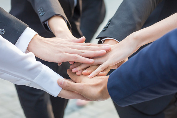 績效考核結(jié)果與薪酬強(qiáng)掛鉤，激發(fā)員工的潛力！