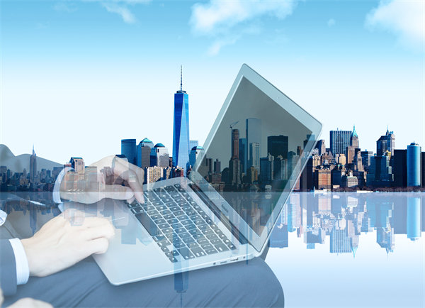 如何根據(jù)企業(yè)戰(zhàn)略調(diào)整組織架構(gòu)以支持未來發(fā)展？