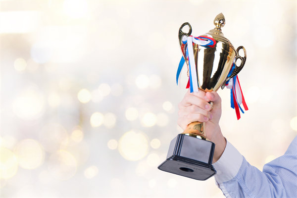 如何構建高效能團隊文化，提升員工歸屬感與滿意度？