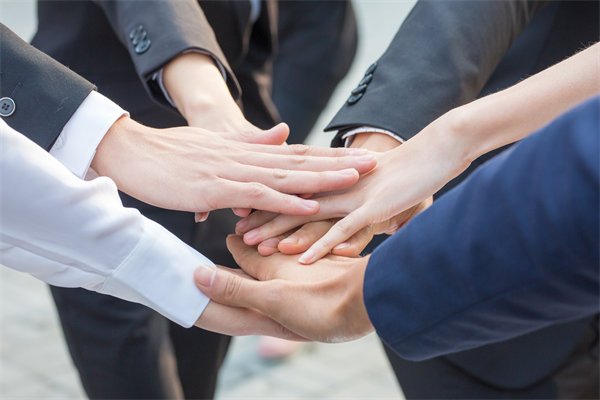 如何平衡員工工作與生活的界限，增強(qiáng)工作滿意度？