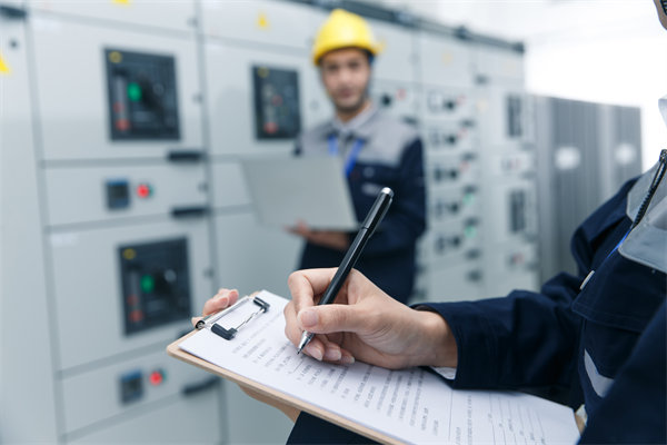 持續(xù)改進(jìn)機(jī)制在精益生產(chǎn)中如何驅(qū)動(dòng)質(zhì)量與成本雙贏(yíng)？