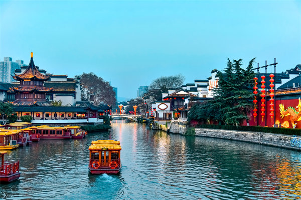 南京管理咨詢機構(gòu)如何提供前瞻性戰(zhàn)略規(guī)劃建議？