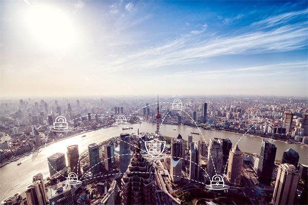 供應(yīng)鏈管理中，如何確保供應(yīng)鏈透明度與安全性？