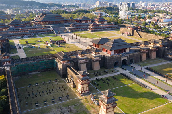 金華績(jī)效咨詢公司如何定制高效績(jī)效評(píng)估體系？