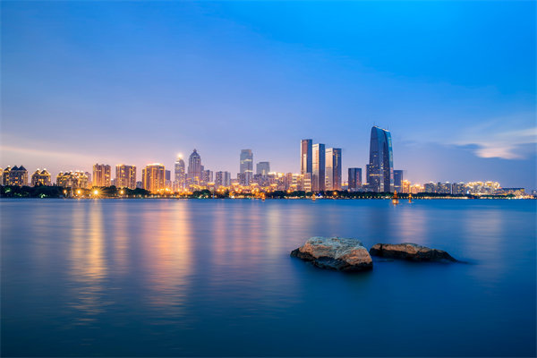 蘇州年度經(jīng)營計(jì)劃咨詢公司如何為企業(yè)定制年度藍(lán)圖？