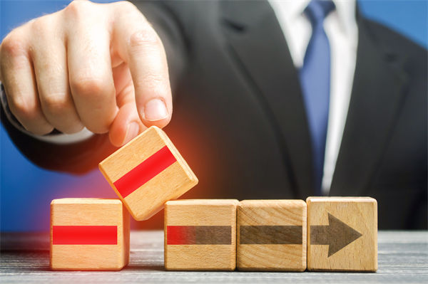 精益管理實(shí)施中，如何確保持續(xù)改進(jìn)機(jī)制的有效運(yùn)行？