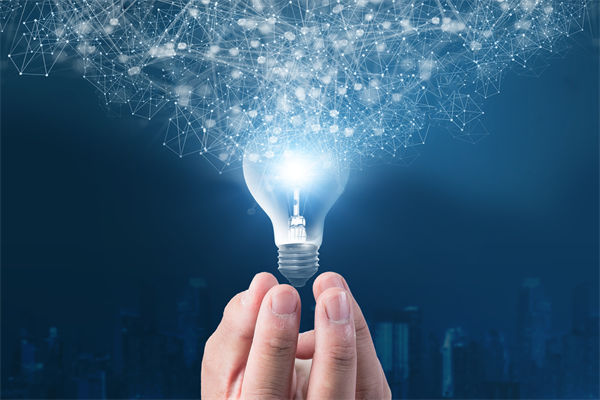 如何在競爭激烈的市場中保持品牌差異化優(yōu)勢？