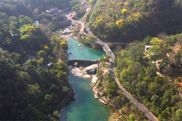 生產(chǎn)效率低、浪費(fèi)嚴(yán)重，企業(yè)效益下滑，新鄉(xiāng)精益生產(chǎn)咨詢公司如何破局？