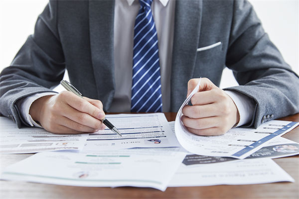 招聘效率低下，人力資源管理如何優(yōu)化流程精準(zhǔn)引才？