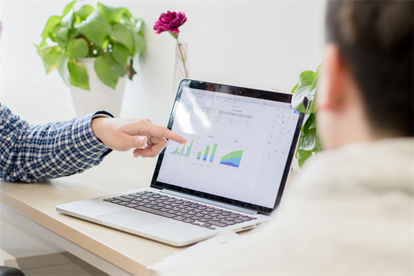 多家企業(yè)開始反內(nèi)卷：不準(zhǔn)加班，對企業(yè)績效管理的啟示