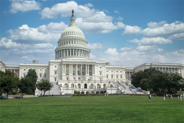 戰(zhàn)略角度分析：特斯拉利潤(rùn)暴跌71%，馬斯克嘆了口氣