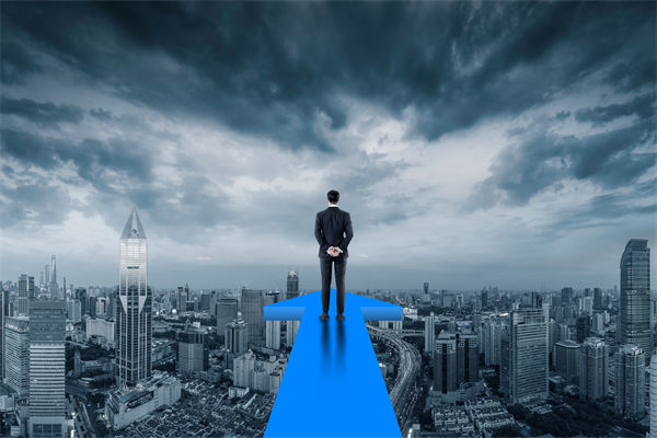 面對不確定性環(huán)境，企業(yè)如何制定靈活的戰(zhàn)略應(yīng)對方案？