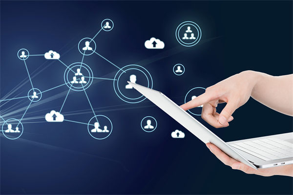 數(shù)據(jù)價(jià)值沉底，數(shù)智化咨詢?nèi)绾渭せ钇髽I(yè)增長(zhǎng)潛能？