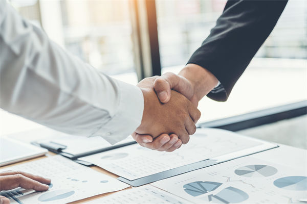 績效成了壓力來源，如何才能轉(zhuǎn)為員工的動力引擎？